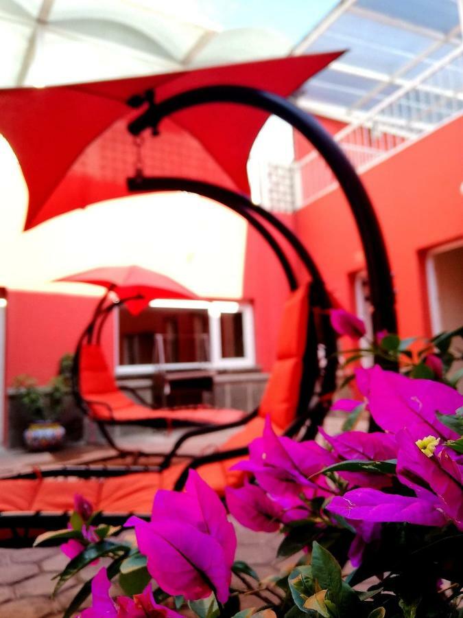 Urbania Hostels Pensión