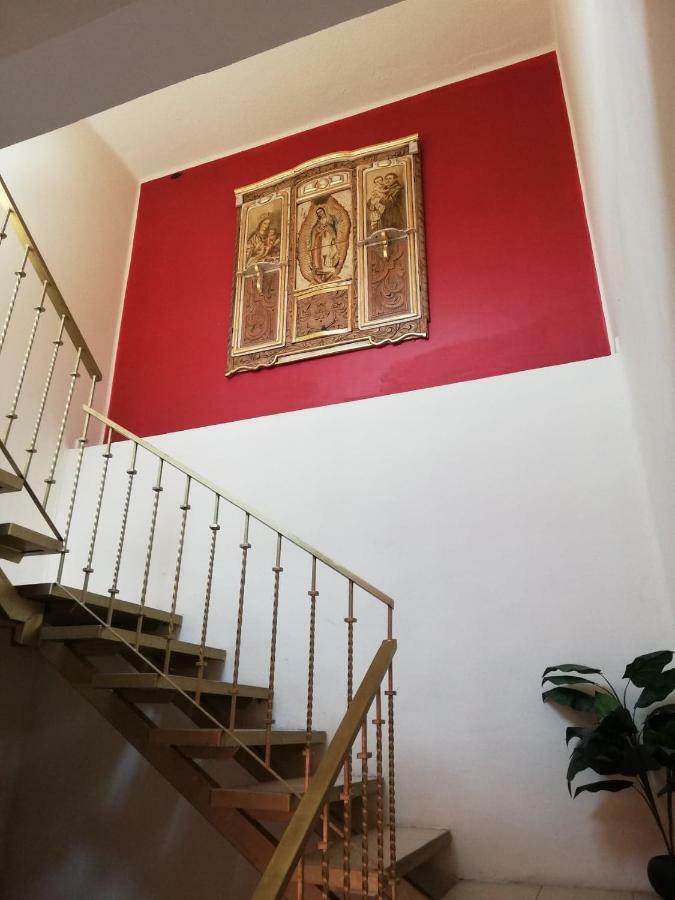 Pensión Urbania Hostels *
