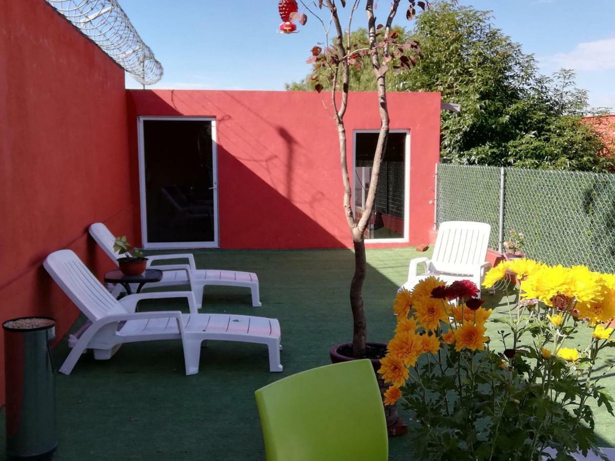 Pensión Urbania Hostels